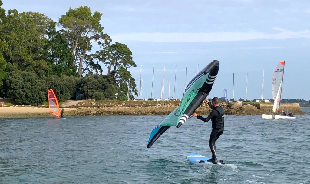 Cours de wing Larmor Baden Golfe du Morbihan